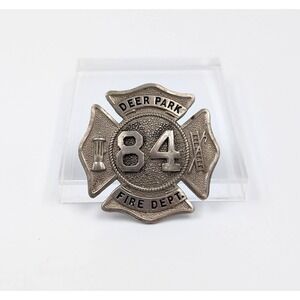VTG Obsolete Deer Park FD Firefighter Badge #84 Maltese Cross Screw Back